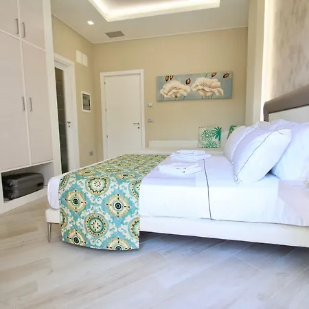 Townhouse 4* Tropea