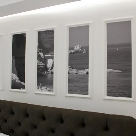 Townhouse 4*