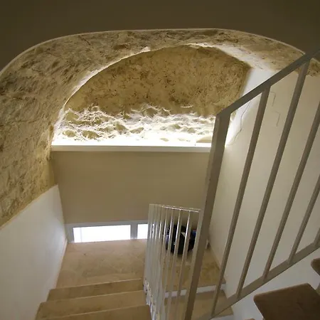 Townhouse Bed & Breakfast