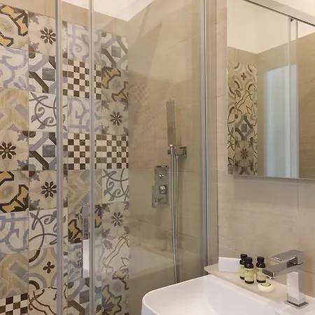 Townhouse 4* Tropea