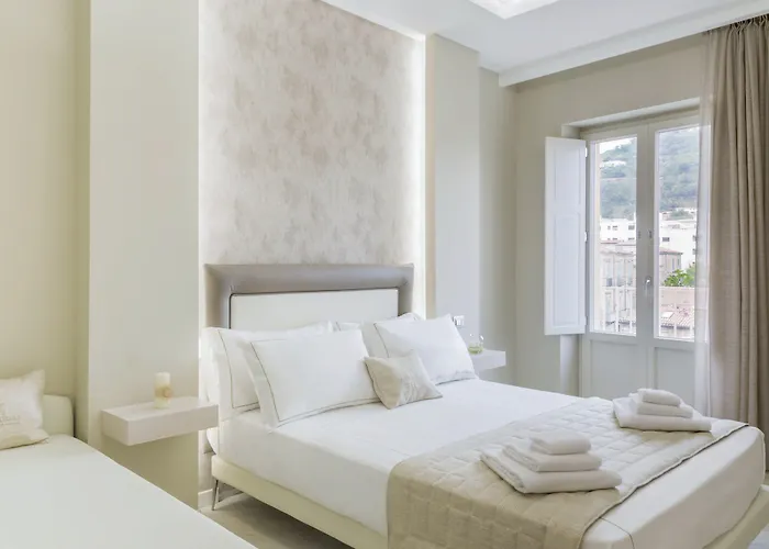 Townhouse Bed & Breakfast