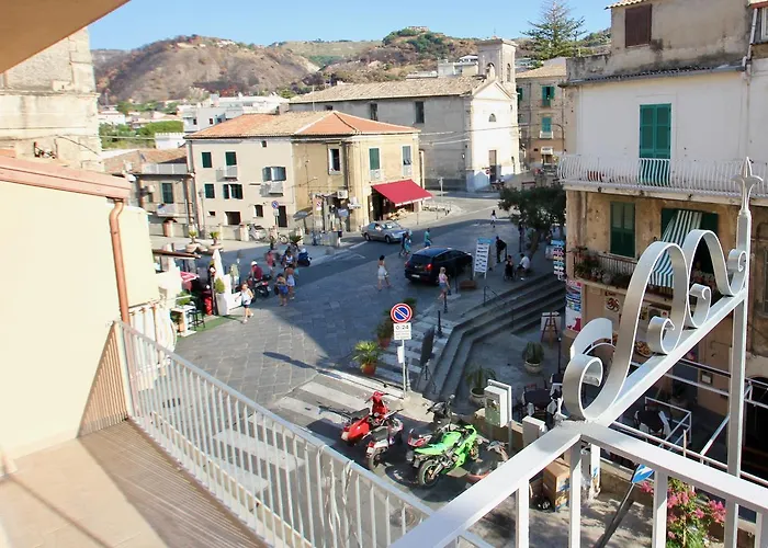 Townhouse Bed & Breakfast